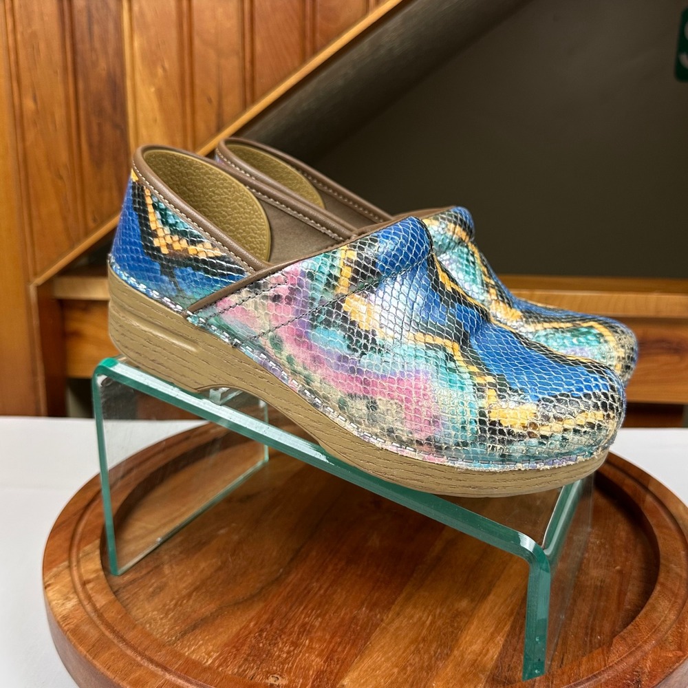 Dansko Professional Multi Iridescent Snakeskin Clogs Size 39 Womens 8.5-9